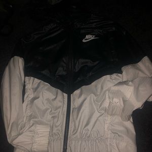 Nike windbreaker